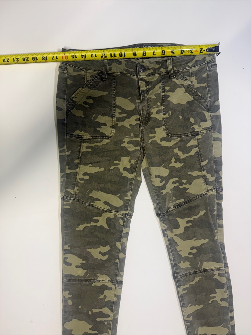 American Eagle Outfitters Olive Camo Skinny Jeans - Picture 2 of 10